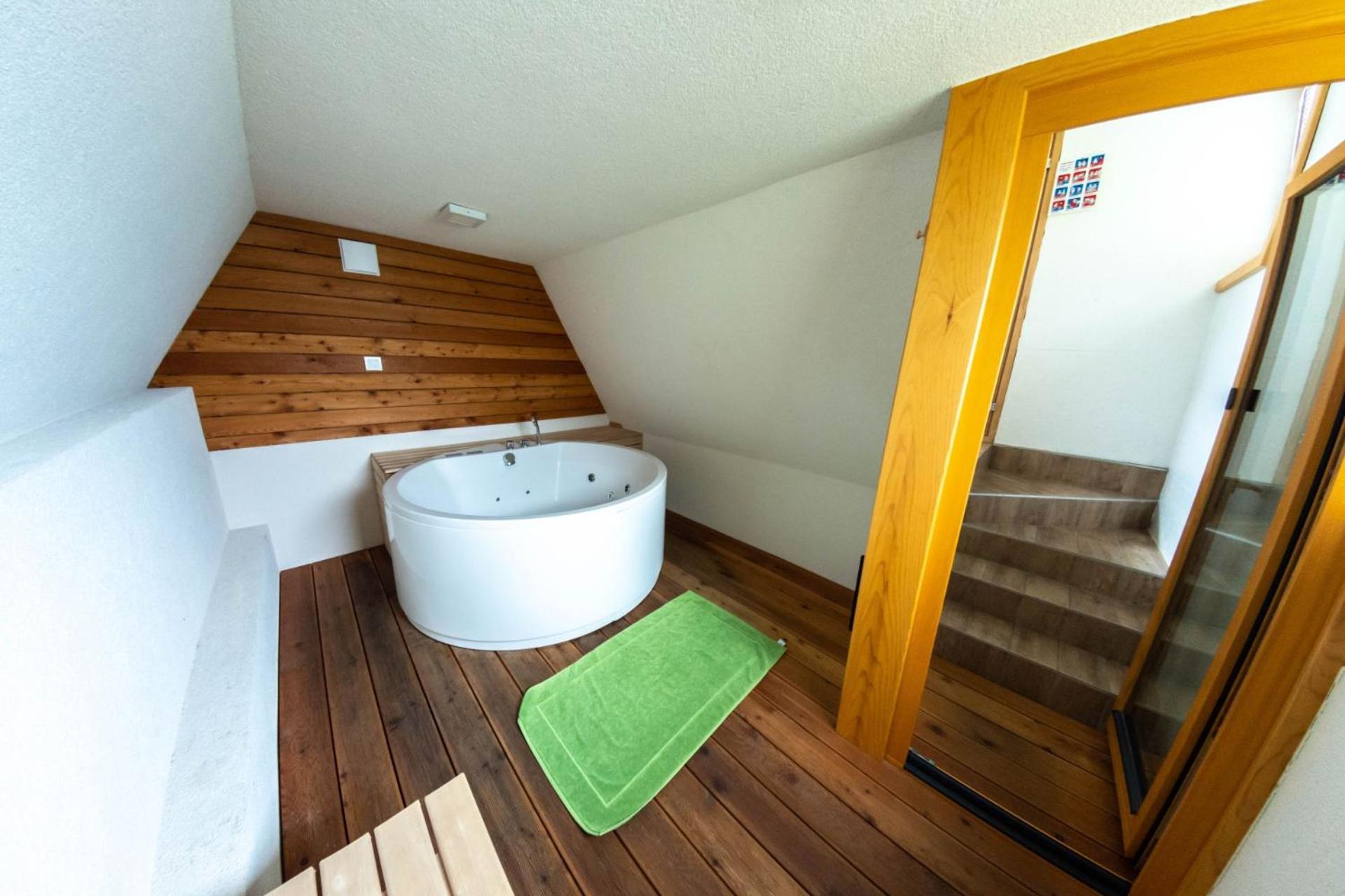 Apartments Beeland Skok Mozirje Δωμάτιο φωτογραφία